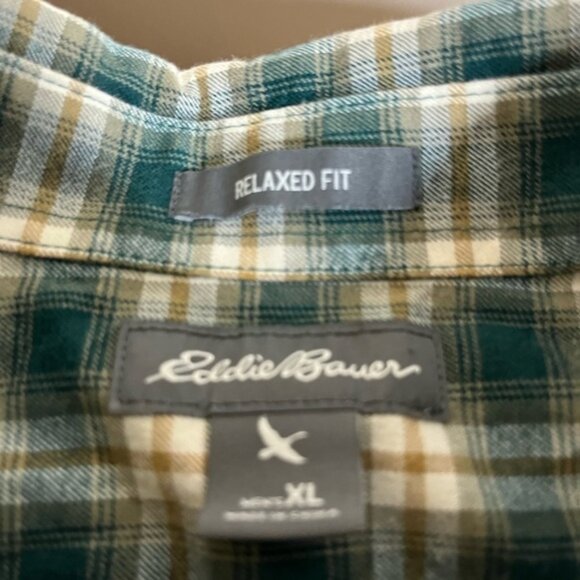 Eddie Bauer Flannel Shirt Mens XL Green Plaid Long Sleeve Relaxed Fit Outdoor - Picture 3 of 4